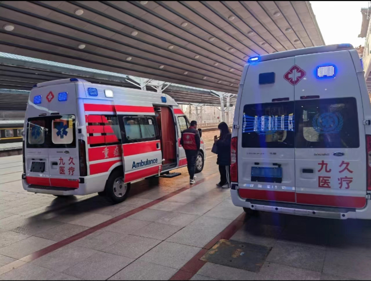 错那县救护车长途转运